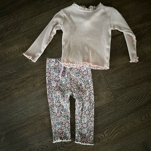 Zara 6-9 month set - Picture 1 of 1